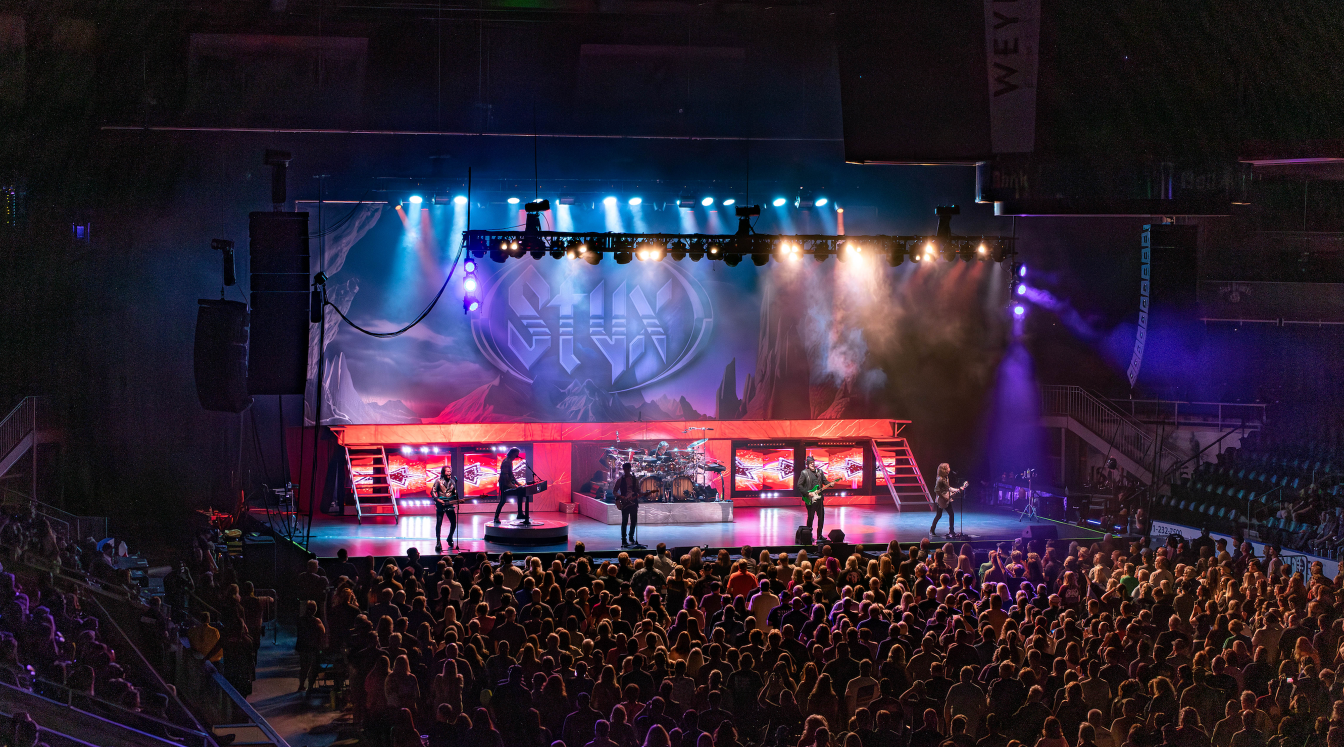 SCHEELS_Arena_Crowd_3-1-1
